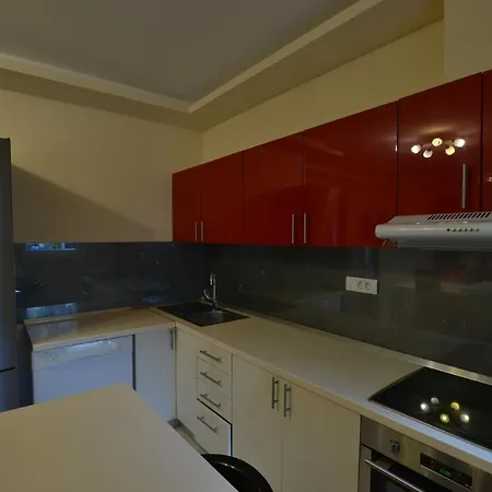 Two-bedroom In Pula Viii Apartament Vintijan
